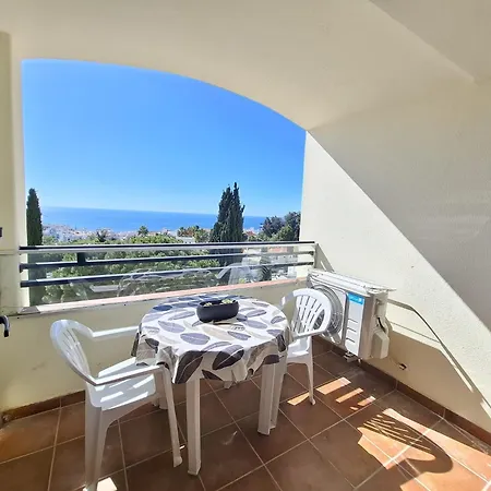 Apartment With Sea View - 161